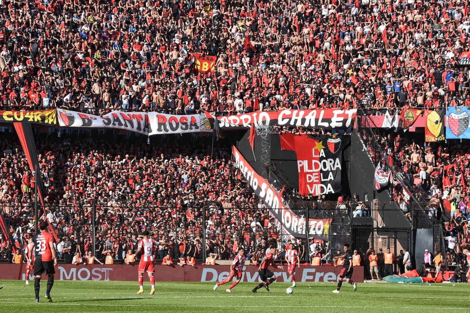 Ya se está jugando el clásico santafesino