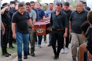 Margarita despidió a Ariel Aguirre, el policía vial cruelmente asesinado de siete puñaladas