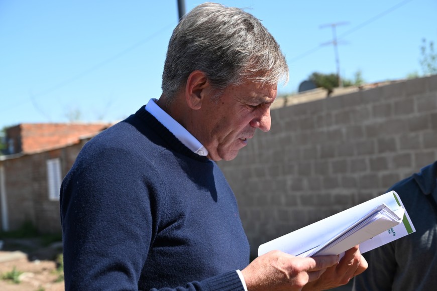 "Cuando hay cambio de gobierno se pueden dejar de lado (obras) y 'morir' en un escritorio; eso es lo que no queremos", resaltó el intendente. Flavio Raina