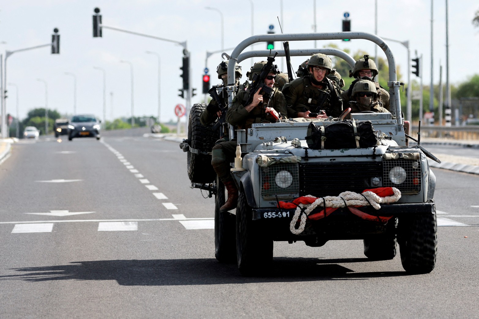 El sudeste de Israel con fuerte presencia militar tras los ataques.