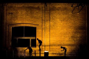 “Noctámbulo” busca mostrar el resultado de su autor que se entrega a crear a merced de uno de los desafíos de la fotografía: el nocturno, el hacer fotos donde casi no hay luz. Foto: Gentileza del artista