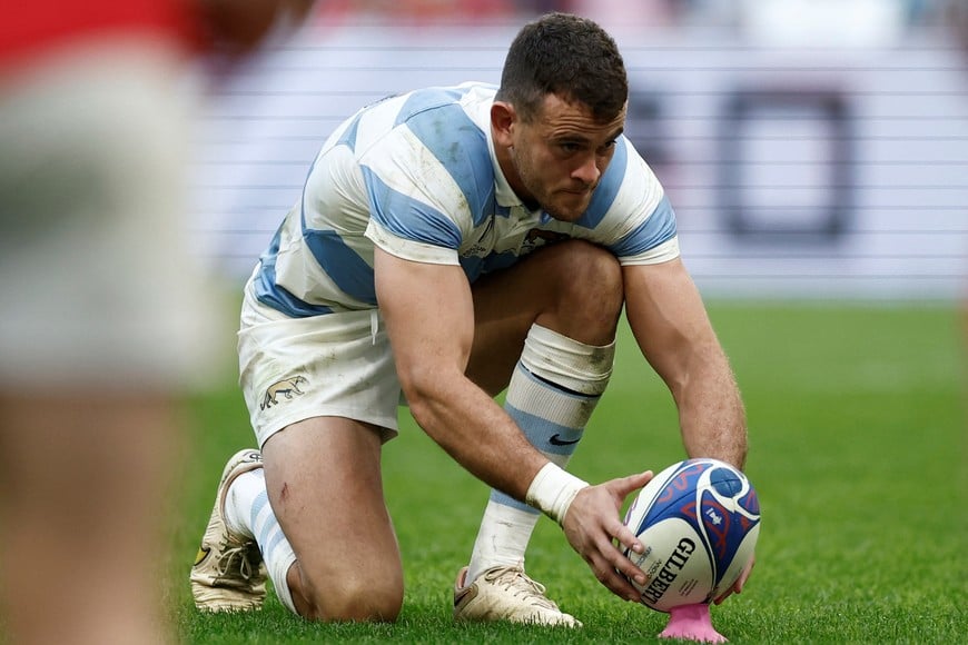 Rugby Union - Rugby World Cup 2023 - Quarter Final - Wales v Argentina - Orange Velodrome, Marseille, France - October 14, 2023 
Argentina's Emiliano Boffelli prepares to kick a penalty REUTERS/Benoit Tessier