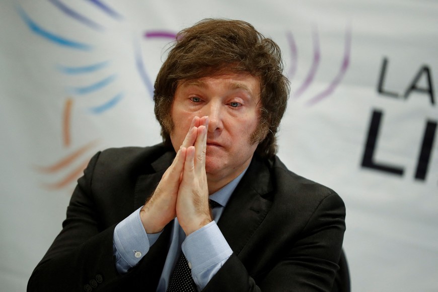 Argentine Presidential candidate Javier Milei of La Libertad Avanza party gestures as he holds a press conference in response to the denounce made by Argentine President Alberto Fernandez, for "public intimidation",  in Buenos Aires, Argentina, October 11, 2023. REUTERS/Agustin Marcarian