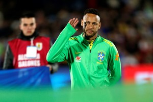 Neymar sufrió una lesión en el partido ante Uruguay defendiendo los colores de Brasil. Crédito: Reuters