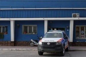 El individuo, de 64 años, es oriundo de Amaicha del Valle, en Tucumán, y, como se hacía pasar por chamán, también se investigan sus actividades.