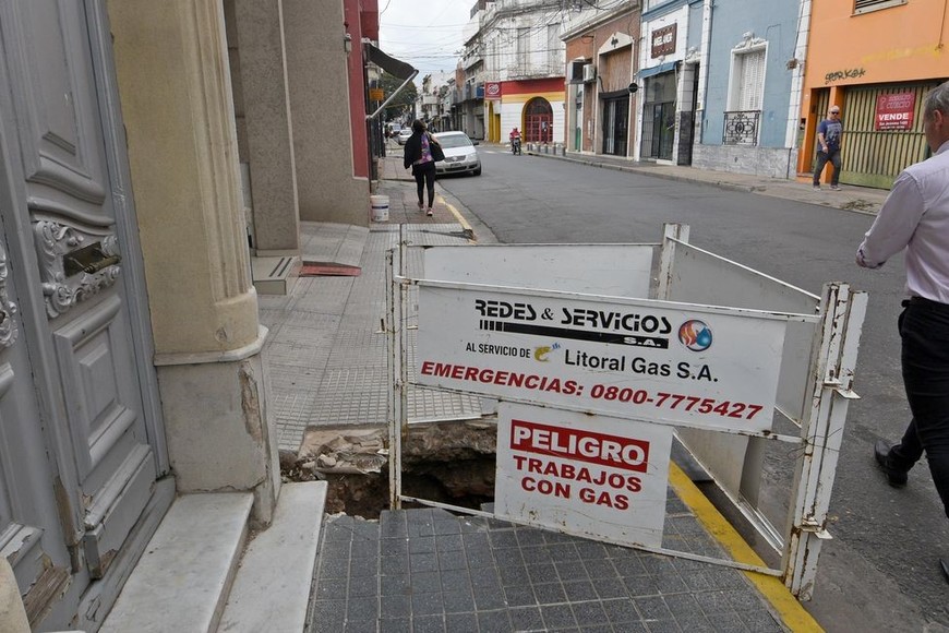 rotura vereda litoral gas san jerónimo 2000 2