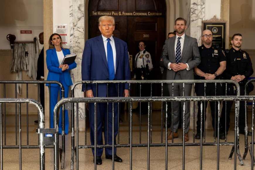 Former U.S. President Donald Trump attends the Trump Organization civil fraud trial, in New York State Supreme Court in the Manhattan borough of New York City, U.S., October 25, 2023. REUTERS/Jeenah Moon