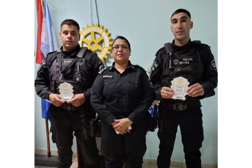 Simi y Escalante con la Jefa de Unidad Regional XV, Lic. Margarita Romero.