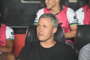 Israel Damonte, nuevo entrenador rojinegro. Crédito: Manuel Fabatía