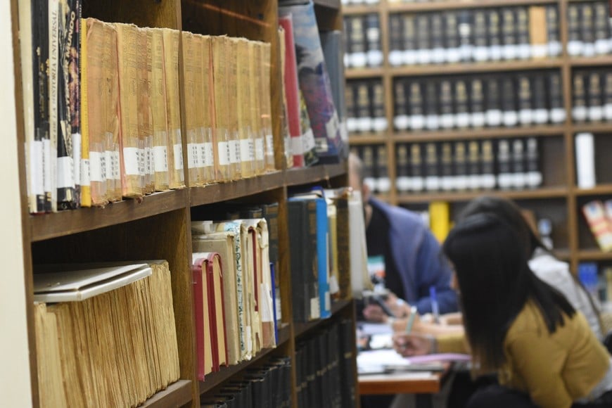 El funcionario dijo que la universidad tiene que seguir siendo gratuita pero que hay que mejorarla con carreras cortas con salida laboral, títulos intermedios y un sistema de créditos que permita la movilidad. Crédito: Archivo / Mauricio Garín