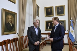 Bordet y Frigerio mantuvieron la primer reunión de transición de Gobierno de Entre Ríos.