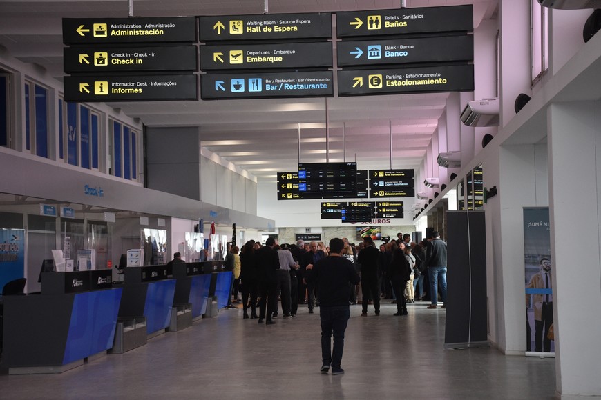 El 19 de septiembre se realizó el acto con la inauguración de las nuevas obras para que el Aeropuerto de Sauce Viejo pase a ser internacional.