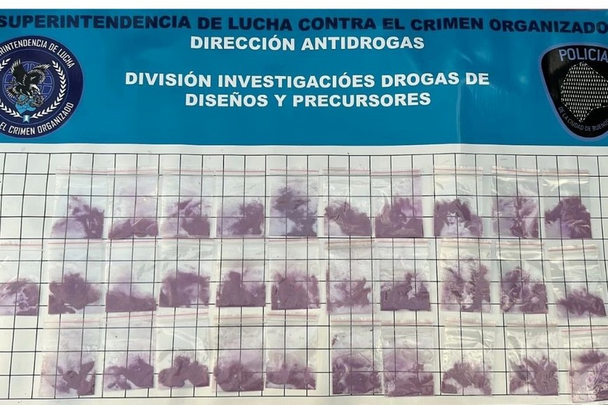 La policía secuestró 31 bolsas de nylon que contenían Tusi.