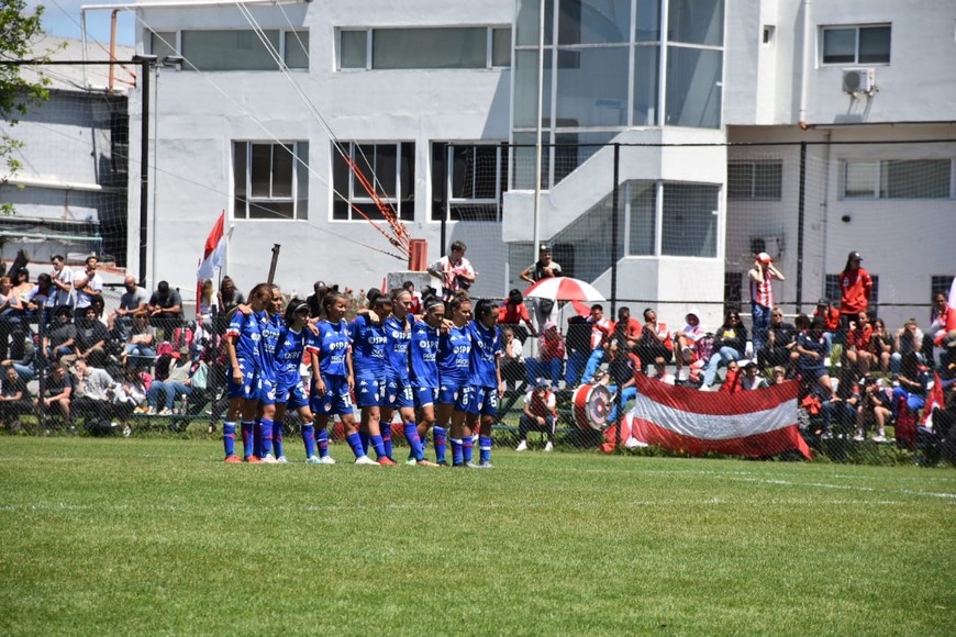 Unión consiguió la victoria por 4 a 3 en la definición desde el punto del penal.