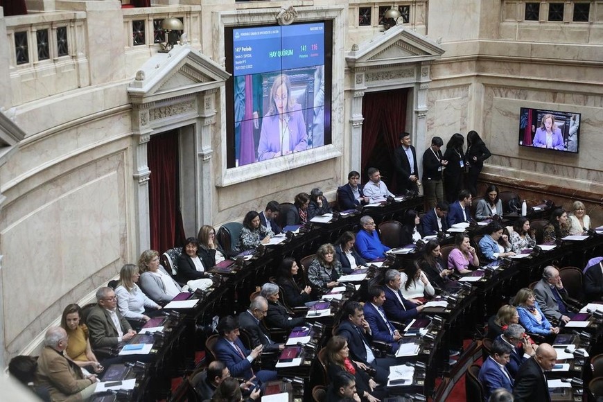 Las gestiones para lograr la liberación de los rehenes argentinos.