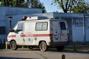 El herido en intento de robo de su bicicleta fue asistido en el Samco de Santo Tomé. Créditos: Pablo Aguirre