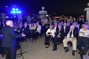 El ex diputado provincial Edgard López (PJ) y las "anécdotas" de lo que fue un debate intenso en los '90 con la transferencia de los puertos nacionales a Santa Fe. Créditos: Pablo Aguirre