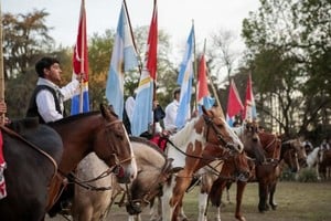 El Día de la Tradición se celebra en Argentina el 10 de noviembre, fecha que fue elegida en conmemoración del natalicio del poeta argentino José Hernández (1834 – 1886), autor, entre otros, del poema narrativo El gaucho Martín Fierro y su continuación, La vuelta de Martín Fierro, que describen la vida de un gaucho.