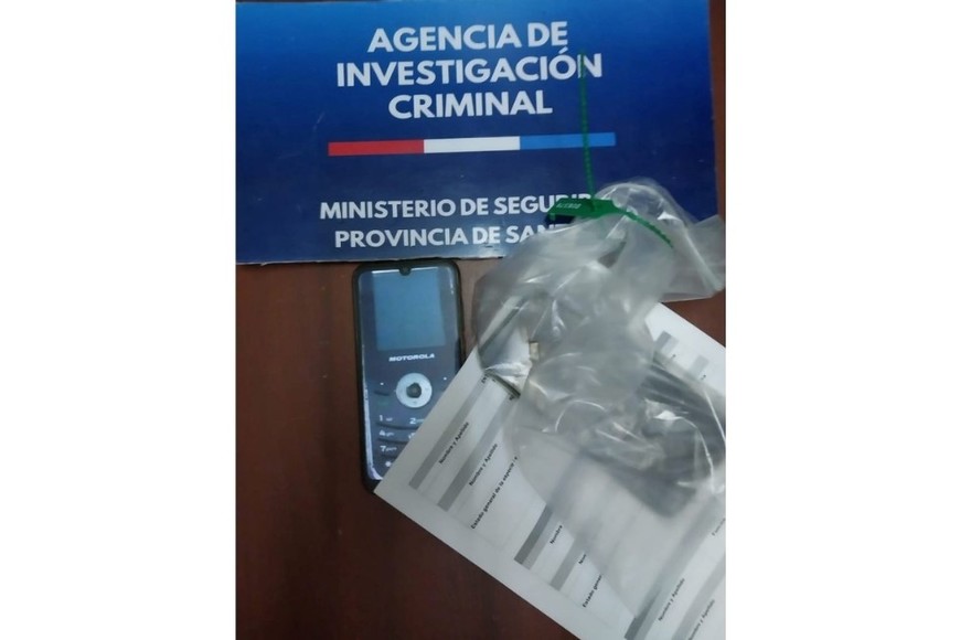 En dos meses y medio se secuestraron ya ingresados ilegalmente, dentro de los pabellones, más de 400 teléfonos.