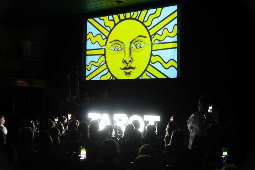 El tarot con gran convocatoria en Rosario. Crédito: Marcelo Manera