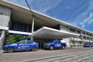 Amenaza de bomba en la Terminal. Crédito: Pablo Aguirre