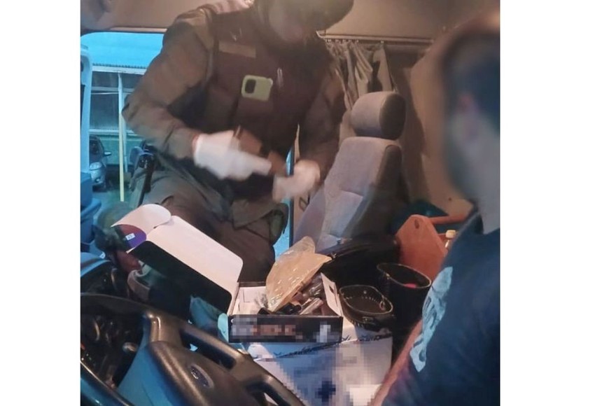 El conductor del camión fue aprehendido y se le inició una causa por "Tenencia ilegal de armas de fuego". Crédito: El Litoral.