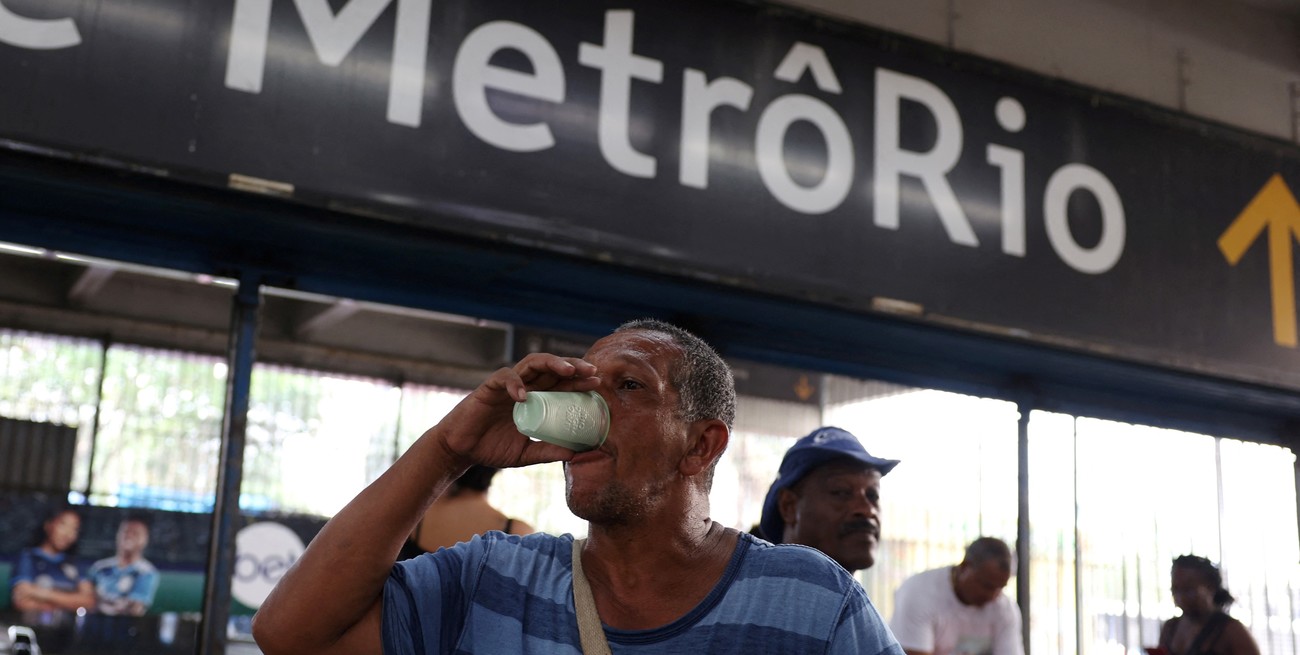 Otro día de "calor extremo" en Río de Janeiro: la sensación térmica llegó a 59 grados