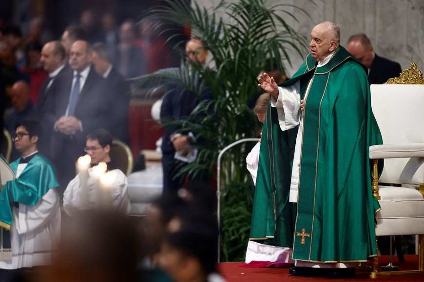 Pope Francis leads the holy Mass in St. Peter's Basilica on the World Day of the Poor, at the Vatican, November 19, 2023. REUTERS/Yara Nardi