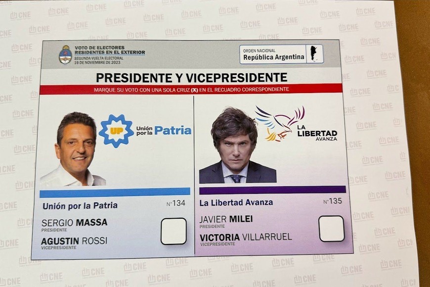 Así fue la boleta con la que se votó en el exterior.