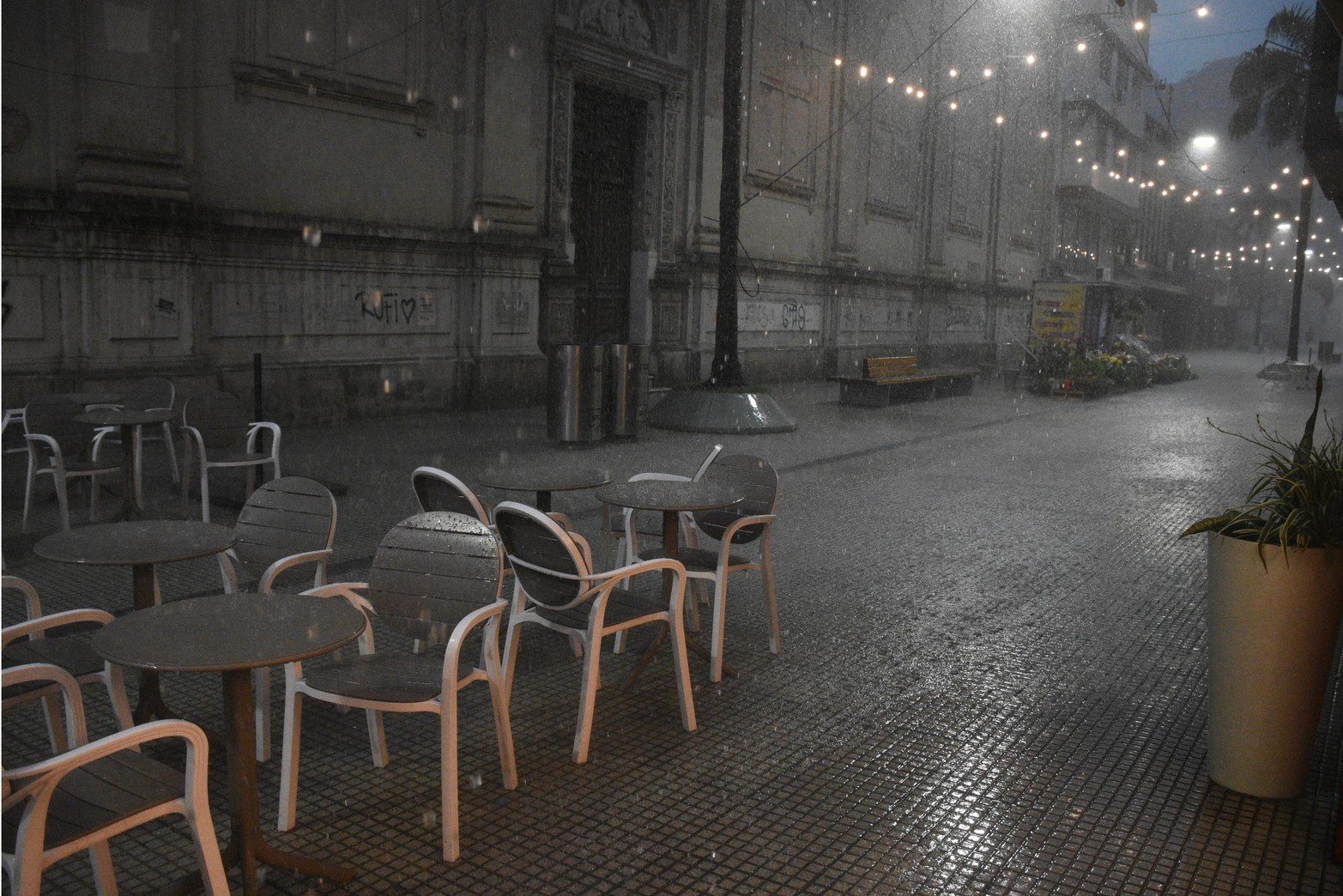 La red de estaciones meteorológicas santafesina registró los siguientes datos hasta las 05:00 horas del miércoles: Los Polígonos: 63,25 mm