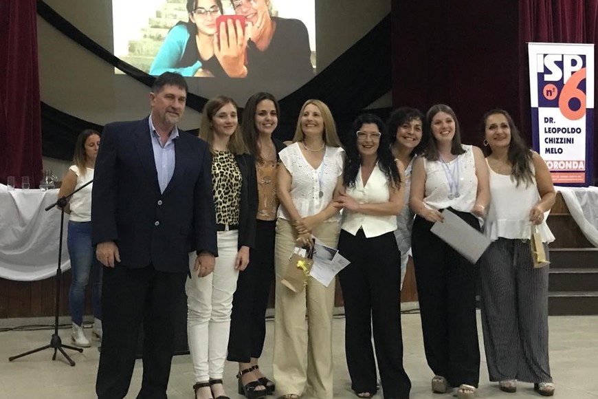 Parte del plantel del Instituto.