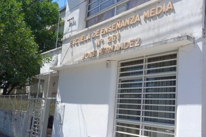Escuela N° 261 José Hernández, ubicada en Gral López 3200. Crédito: El Litoral.