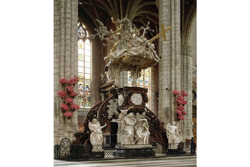 Conjunto escultórico, púlpito en mármol de Carrara y roble de Dinamarca. Catedral de San Bavón (Bélgica).
