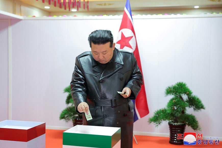 North Korea's leader Kim Jong-un casts his ballot during a local election, in South Hamgyong Province, North Korea, in this picture released on November 27, 2023.   KCNA via REUTERS    ATTENTION EDITORS - THIS IMAGE WAS PROVIDED BY A THIRD PARTY. REUTERS IS UNABLE TO INDEPENDENTLY VERIFY THIS IMAGE. NO THIRD PARTY. SOUTH KOREA OUT. NO COMMERCIAL OR EDITORIAL SALES IN SOUTH KOREA.