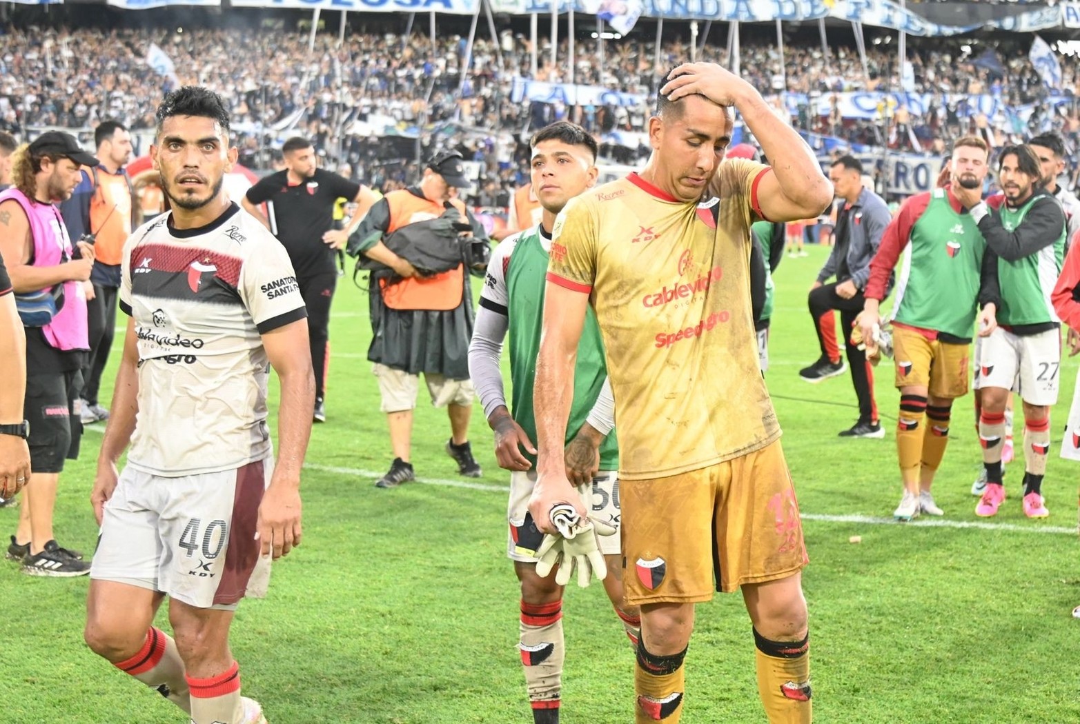 Descendió Colón. Perdió ante Gimnasia y descendió a la Primera Nacional. El Sabalero no pudo con el Lobo en el desempate y cayó por 1 a 0 en el estadio Coloso Marcelo Bielsa de Rosario.