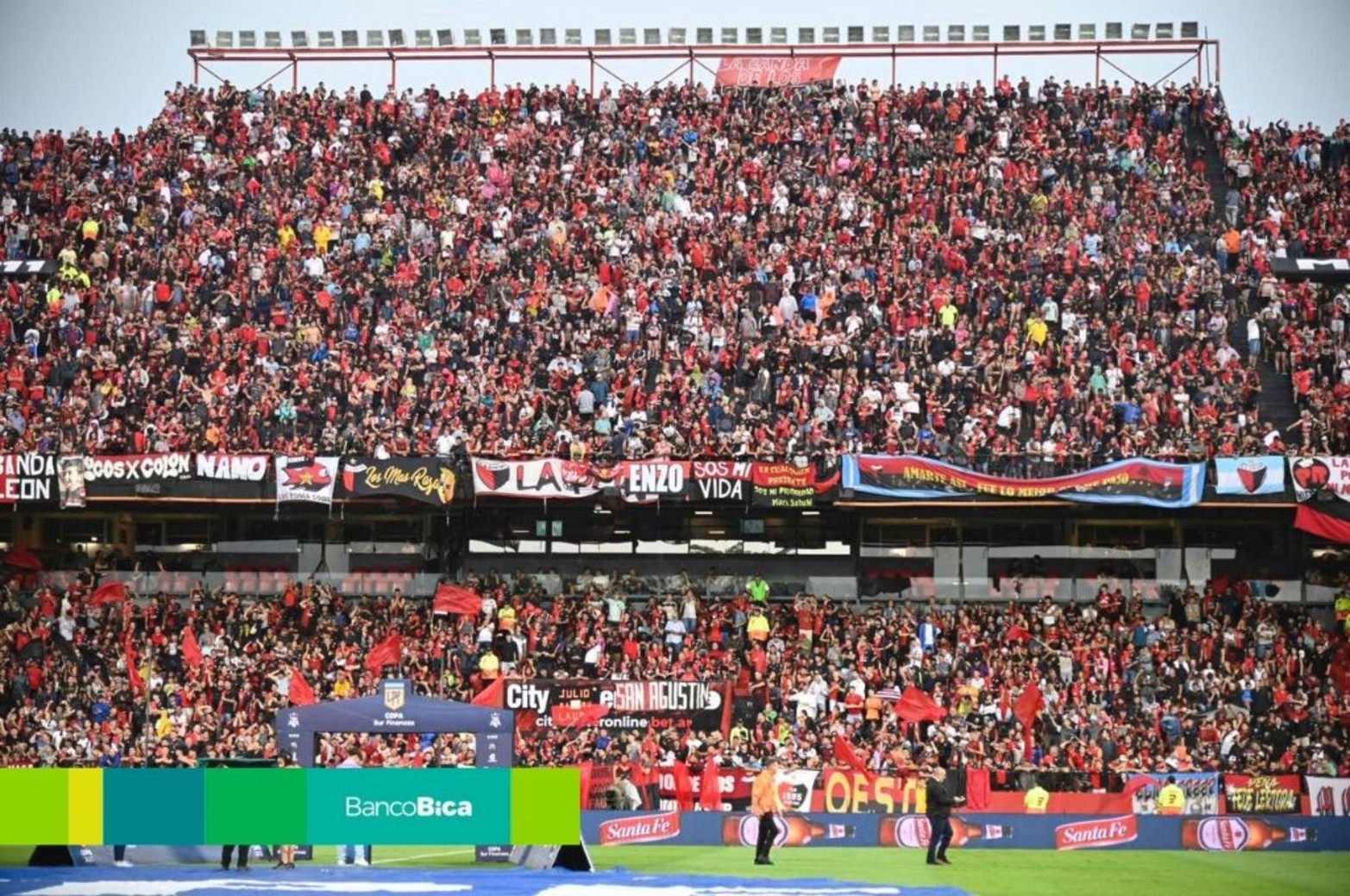 Colón perdió ante Gimnasia y descendió a la Primera Nacional