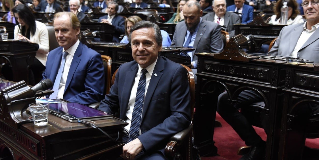 De ministro a diputado nacional: las sensaciones de Diego Giuliano en el Congreso 
