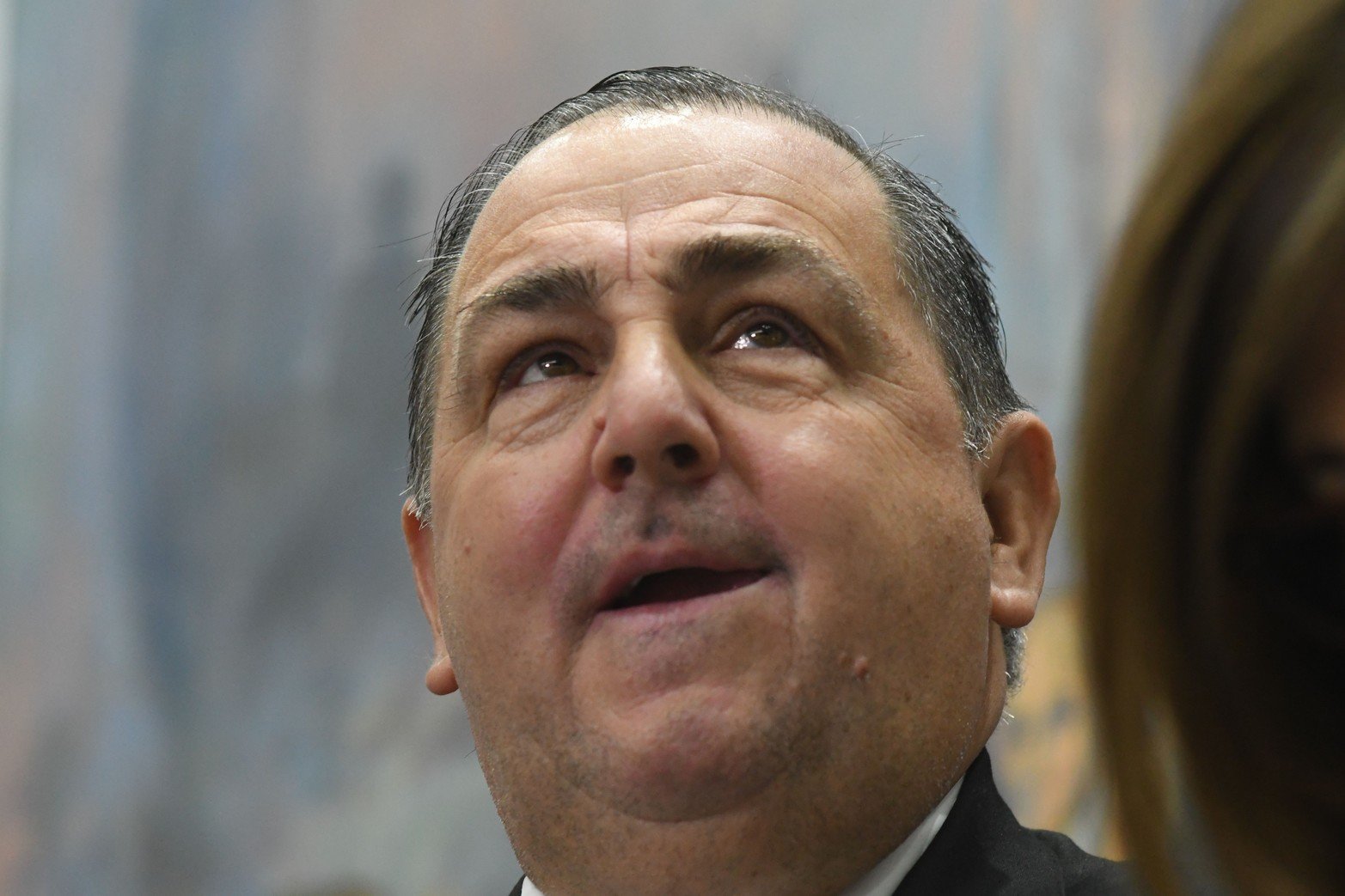 Varios veces se lo notó emocionado al nuevo intendente Juan Pablo Poletti. Foto Mauricio Garín