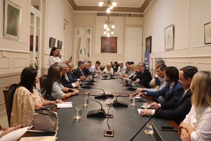 Presentación Cátedra Enrique Shaw de la UCSF en la Bolsa de Comercio de Santa Fe. Crédito: Gentileza