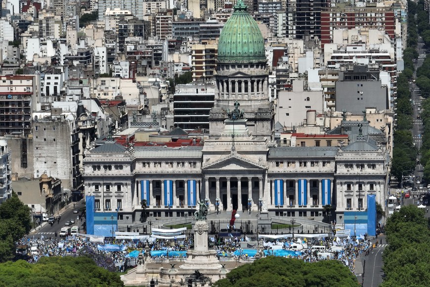 El Congreso desde el drone de El Litoral en la llegada de Javier Milei. Crédito: Fernando Nicola