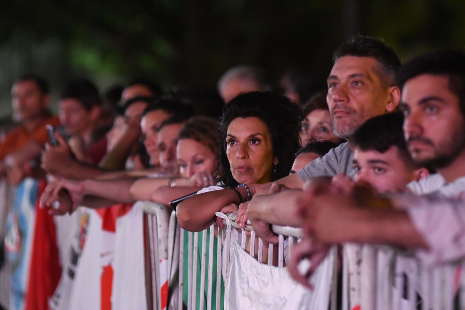El público en la asunción del nuevo gobernador Maximiliano Pullaro en la Legislatura.  Foto Pablo Aguirre