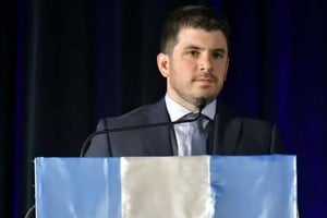 Chiarella renovó su compromiso para los próximos 4 años.