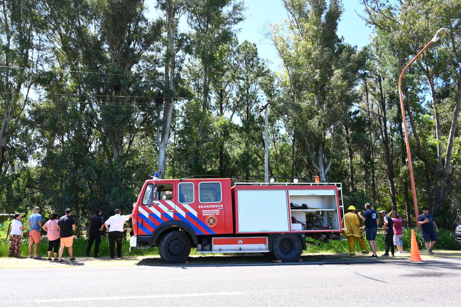 En el KM. 15 de la RP 1 se encuentra el operativo. Foto Mauricio Garín