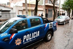 La cantidad de patrulleros es tema central en los primeros días de gestión del gobierno de Pullaro. Foto: Marcelo Manera / Archivo