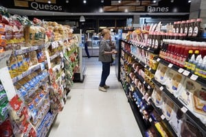 Algunos los supermercados lanzaron canastas de productos con precios diferenciados.