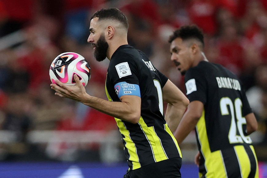 Soccer Football - Club World Cup - Second Round - Al Ahly v Al Ittihad - King Abdullah Sports City, Jeddah, Saudi Arabia - December 15, 2023 
Al Ittihad's Karim Benzema celebrates scoring their first goal REUTERS/Amr Abdallah Dalsh