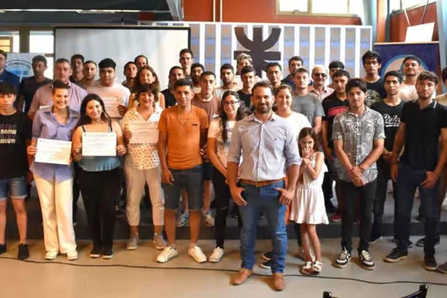 Continuarán los cursos de formación gratuita en oficios en General López.