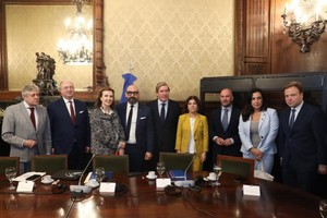 Mondino mantuvo un encuentro con la Delegación del Parlamento Europeo para las Relaciones con el Mercosur. 