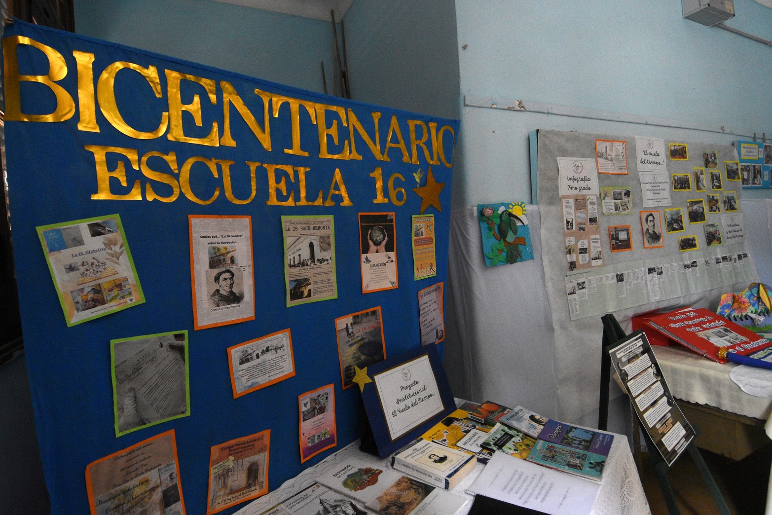 La escuela primaria Nro. 16 "Fray Francisco de Paula Castañeda" de San José del Rincón celebró sus 200 años de existencia. La institución, pionera en la educación pública en la provincia y el país, es un pilar fundamental de la sociedad rinconera. Foto: Pablo Aguirre