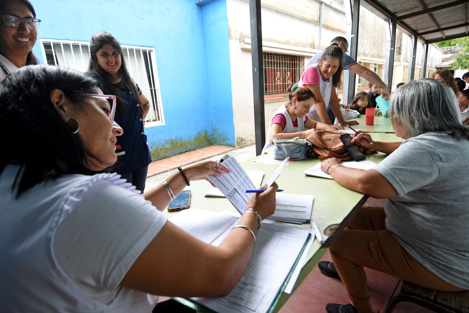 La escuela primaria Nro. 16 "Fray Francisco de Paula Castañeda" de San José del Rincón celebró sus 200 años de existencia. La institución, pionera en la educación pública en la provincia y el país, es un pilar fundamental de la sociedad rinconera. Foto: Pablo Aguirre